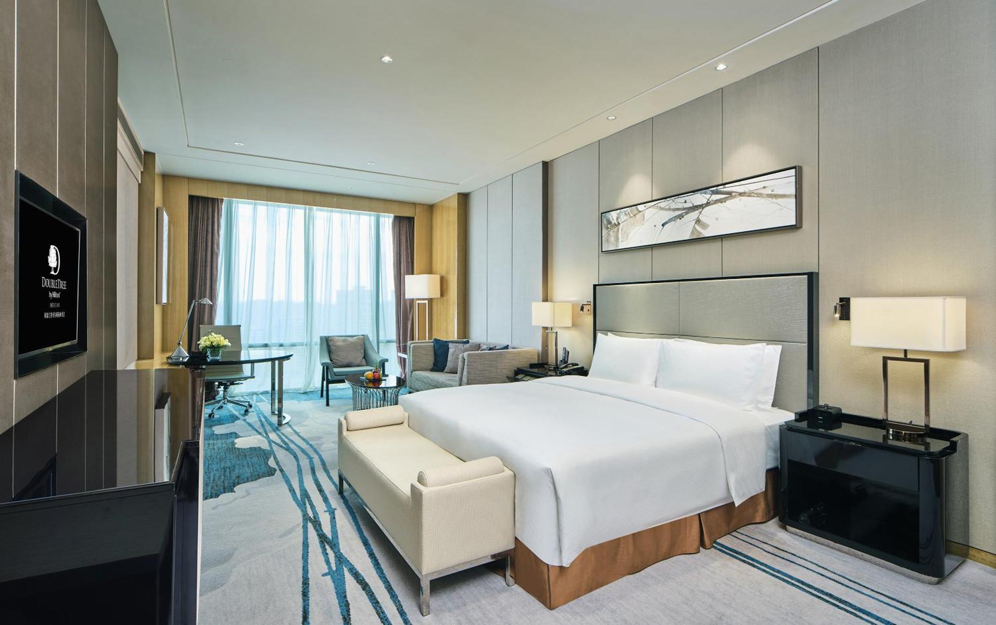 Отель Doubletree By Hilton Heyuan Экстерьер фото